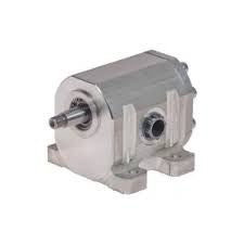 zetor-ursus-hydraulic-lift-pump-assembly-export